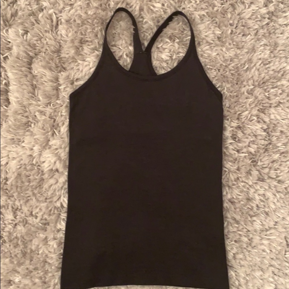 Lululemon Ebb to Street Tank